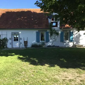 Nuitées Au Calme De La Campagne Bourbonnaise Hébergement de vacances Paray-sous-Brailles