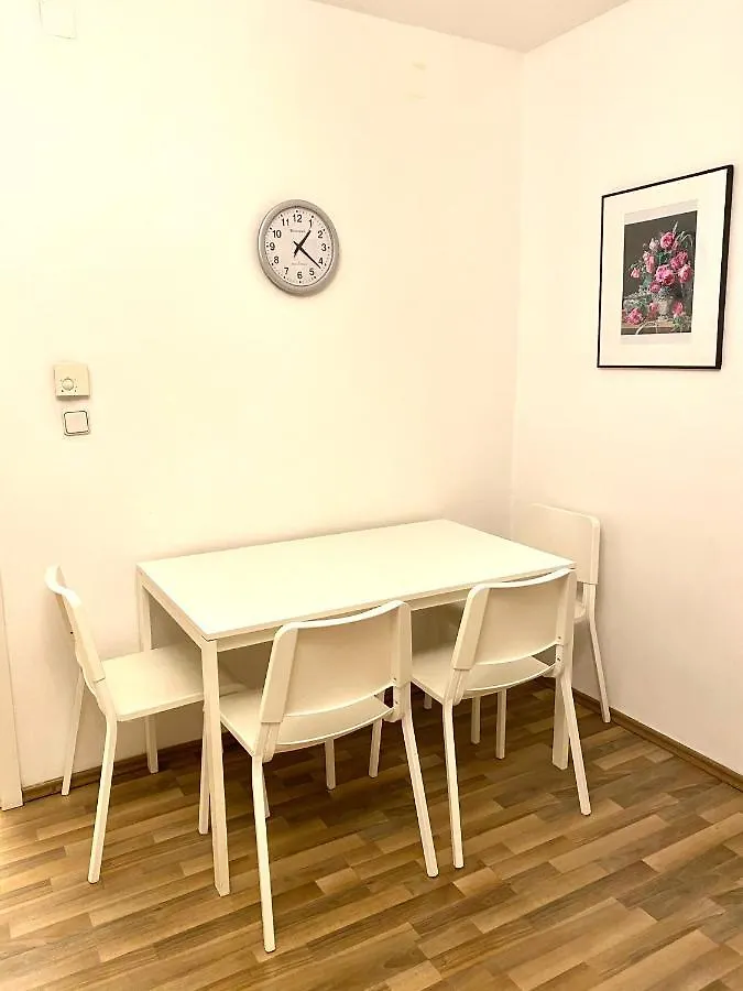 Apartment Opera Vienna