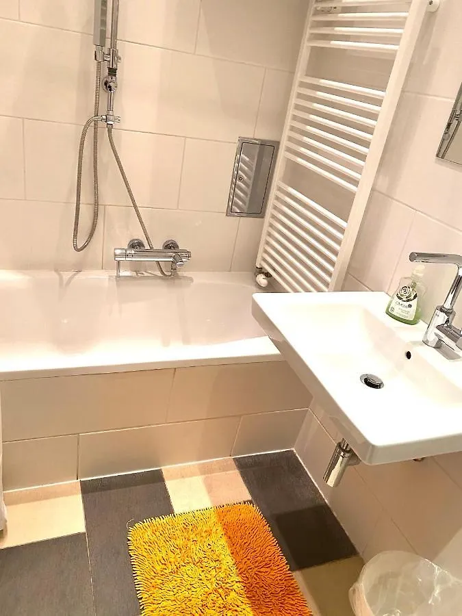 Apartment Opera Viena
